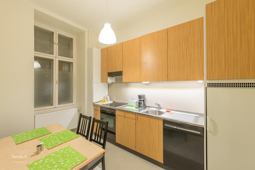 Apartments Opera Budapest Bilik gambar